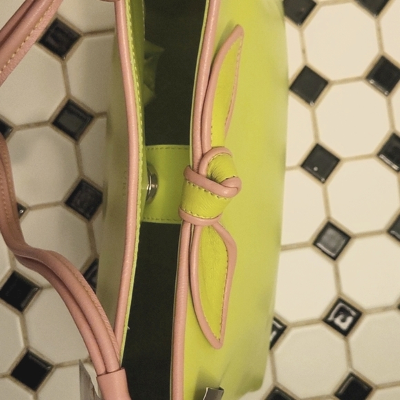 Furla, leather handbag, lime green with pink trim - Picture 7 of 11